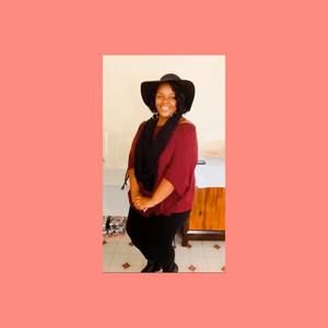 Meet your Posher, Deedee